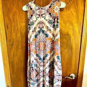 Beautiful summer mid dress